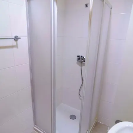 Albacor Hostel